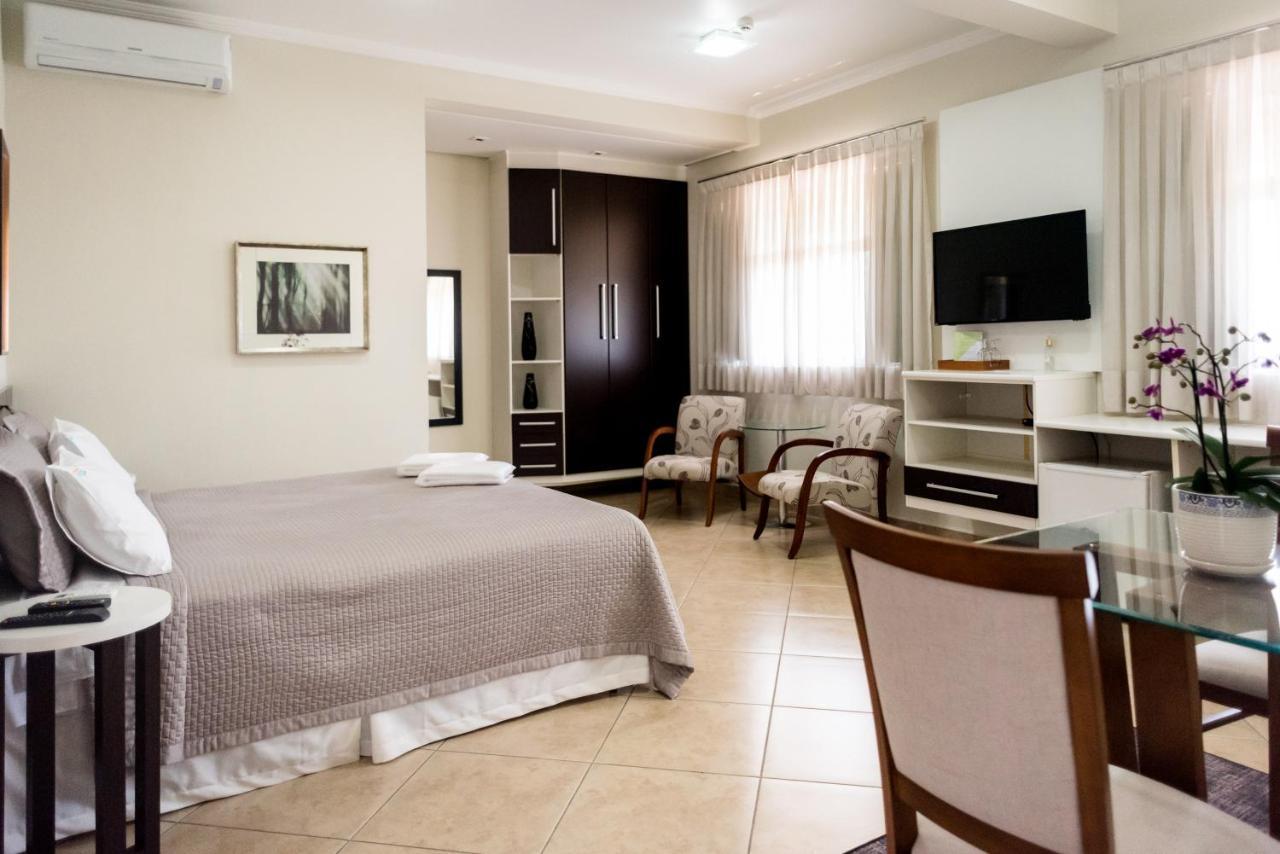 Holambra Garden Hotel מראה חיצוני תמונה A typical hotel room