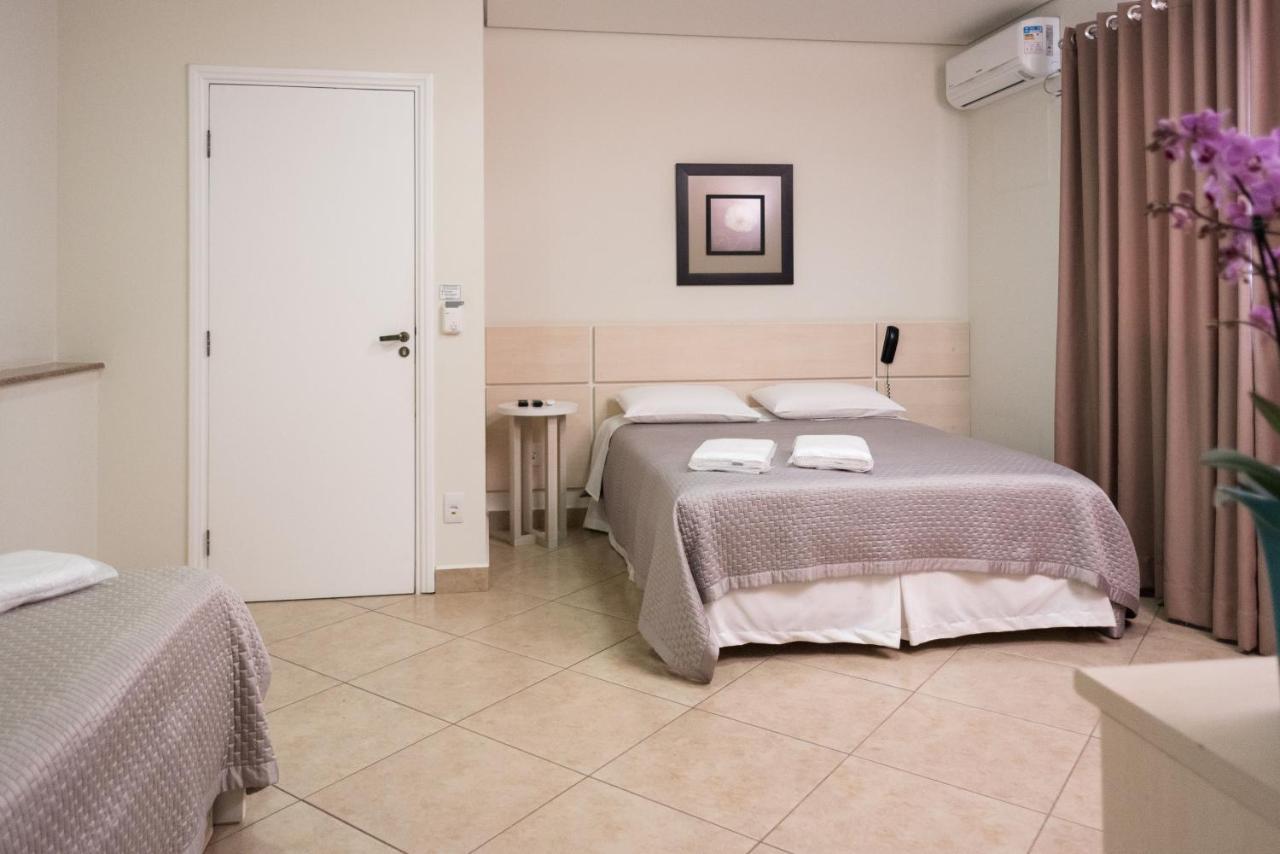 Holambra Garden Hotel מראה חיצוני תמונה A room at the hotel